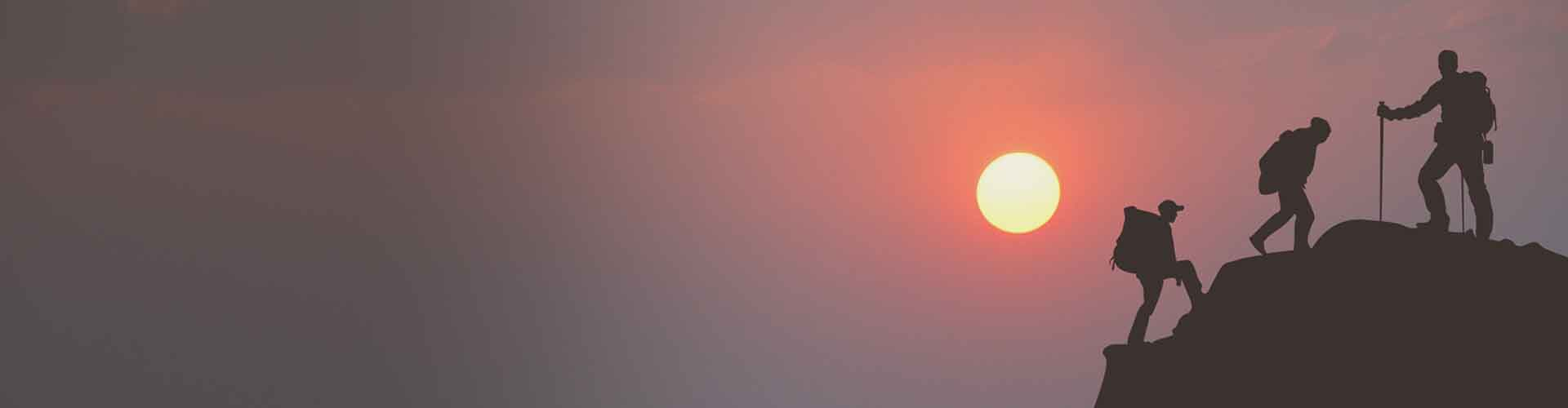 建立以價值創(chuàng)造和價值貢獻為核心的職業(yè)發(fā)展體系，為員工搭建管理+技術雙通道的發(fā)展通道，提供多元化發(fā)展路徑。